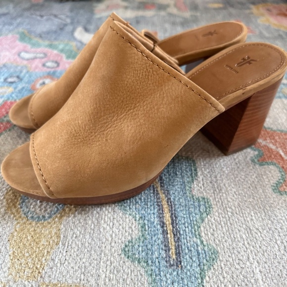 Frye Blake Suede Tan Platform Mule 8.5 - Picture 12 of 12